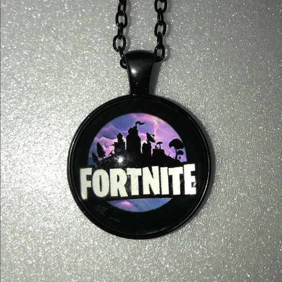 Fortnite Necklaces!! - Picture 5 of 8